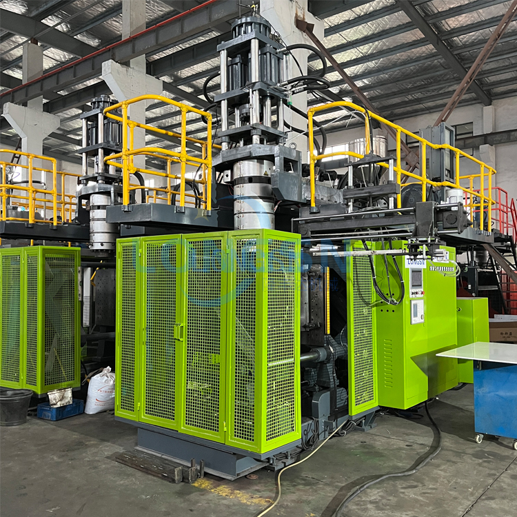 آلة صب الضرب