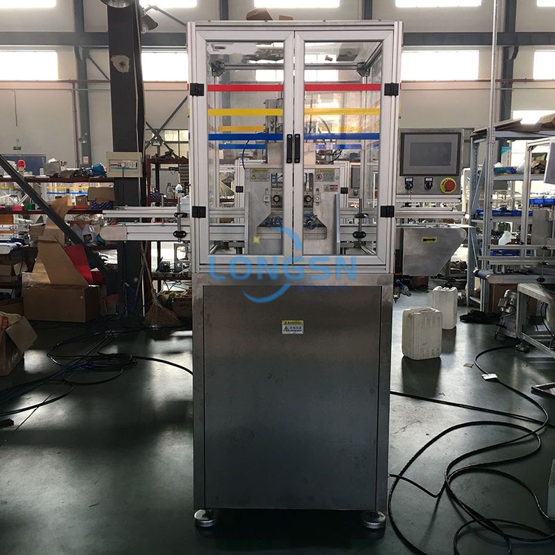 آلة قطع رقبة الزجاجة