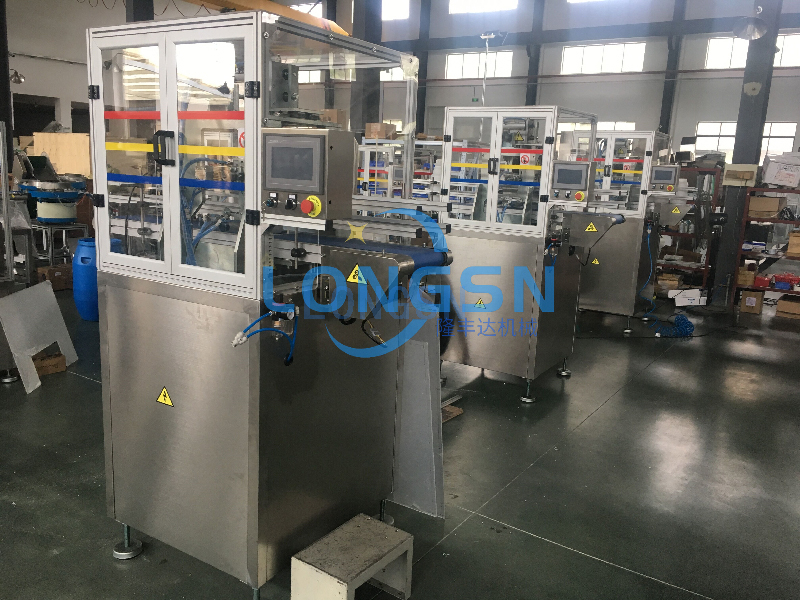 آلة قطع رقبة الزجاجة